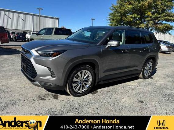 TOYOTA GRAND HIGHLANDER 2025 5TDAAAB59SS076977 image